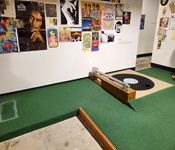 Arts N Rec Minigolf